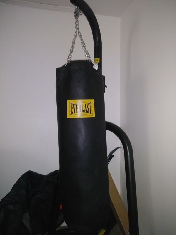 Everlast Punching Bag Set For In Ambler Pa Offerup