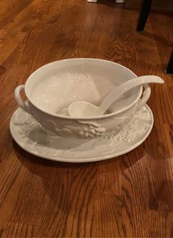 Vintage Soup Server Set