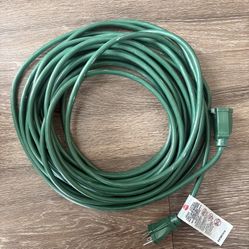 Heavy-Duty Outdoor Extension Cord (Green)