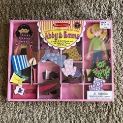 Melissa & Doug Magnetic Wooden Dolls
