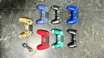 PS4 DualShock 4 Controllers