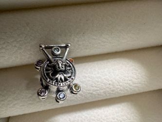 Pandora Disney