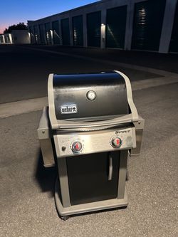 Weber Spirit 2-Burner Gas Grill