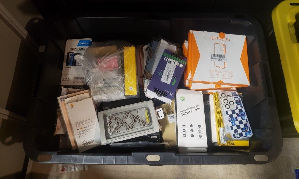 Assorted Phone And Tablet Cases / Accessories
