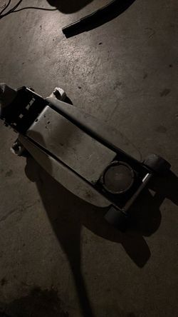 Ton car jack
