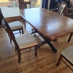 Dining Table W/6 Chairs