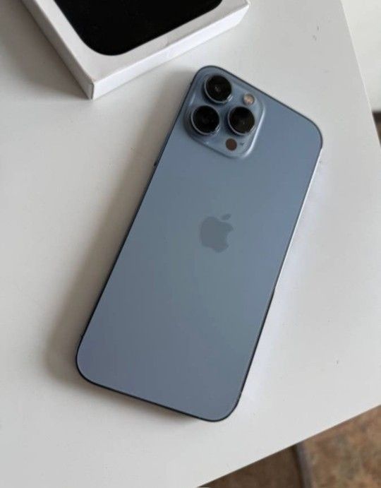 🍎 I Phone 13Pro Max. Un Locked
