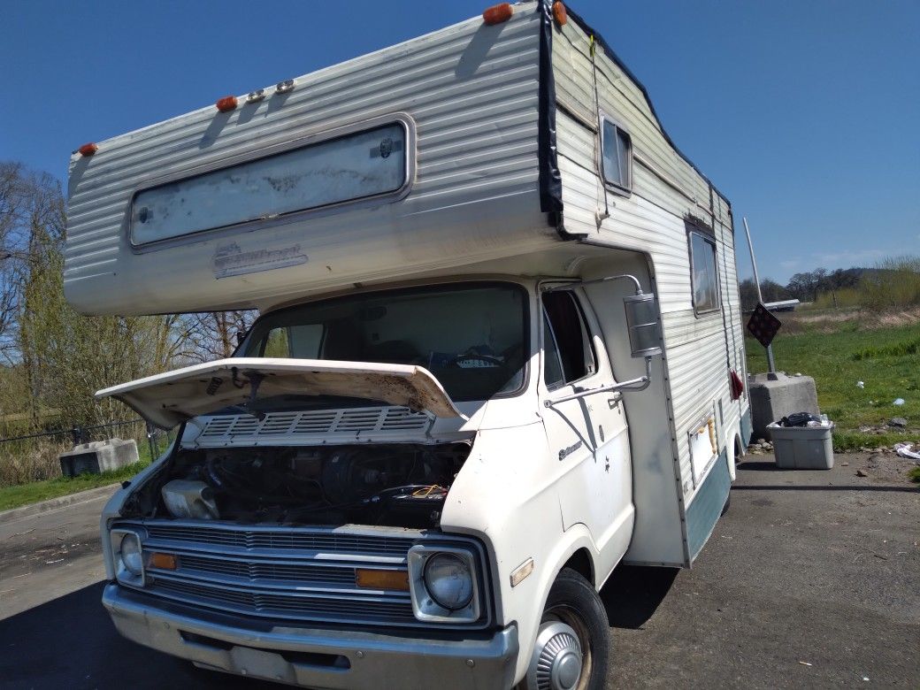 1974 Dodge Sportsman