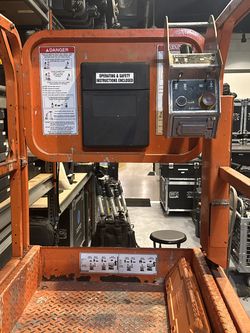 Sissor Lift  SNORKEL S3219E