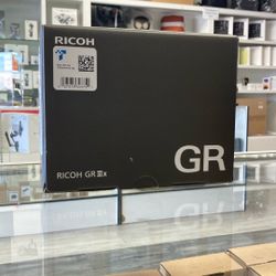 Ricoh GR IIIx 