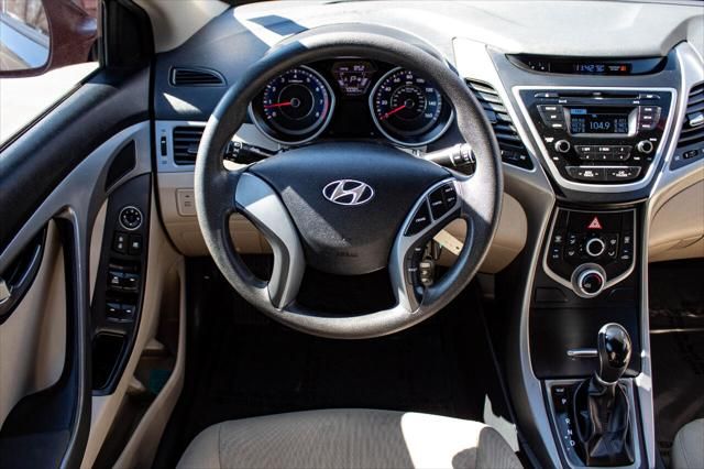 2016 Hyundai Elantra