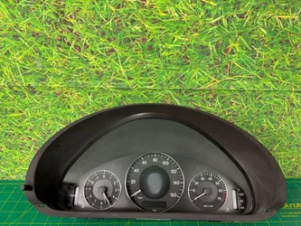2006-2009 Mercedes CLK350 Instrument Cluster Speedometer  OEM