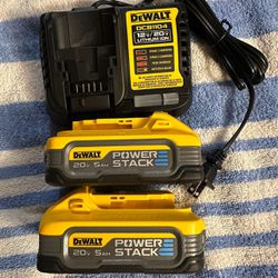 New Dewalt 5.0 Power Stack Batteries And Charger Kit $265 