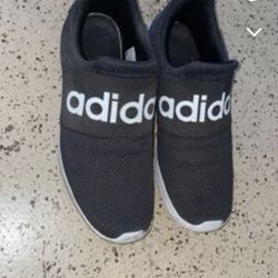 $35 Adidas Shoes Size 11.5