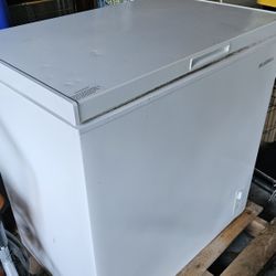 7.0 Cu Ft Chest Freezer