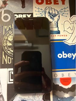 iPhone XR (64GB)
