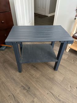 Heavy duty solid wood table NEW