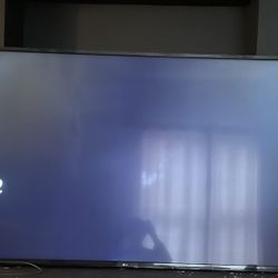 70” LG 4K Flatscreen Tv