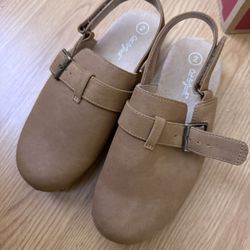 Girl Clogs Size 2