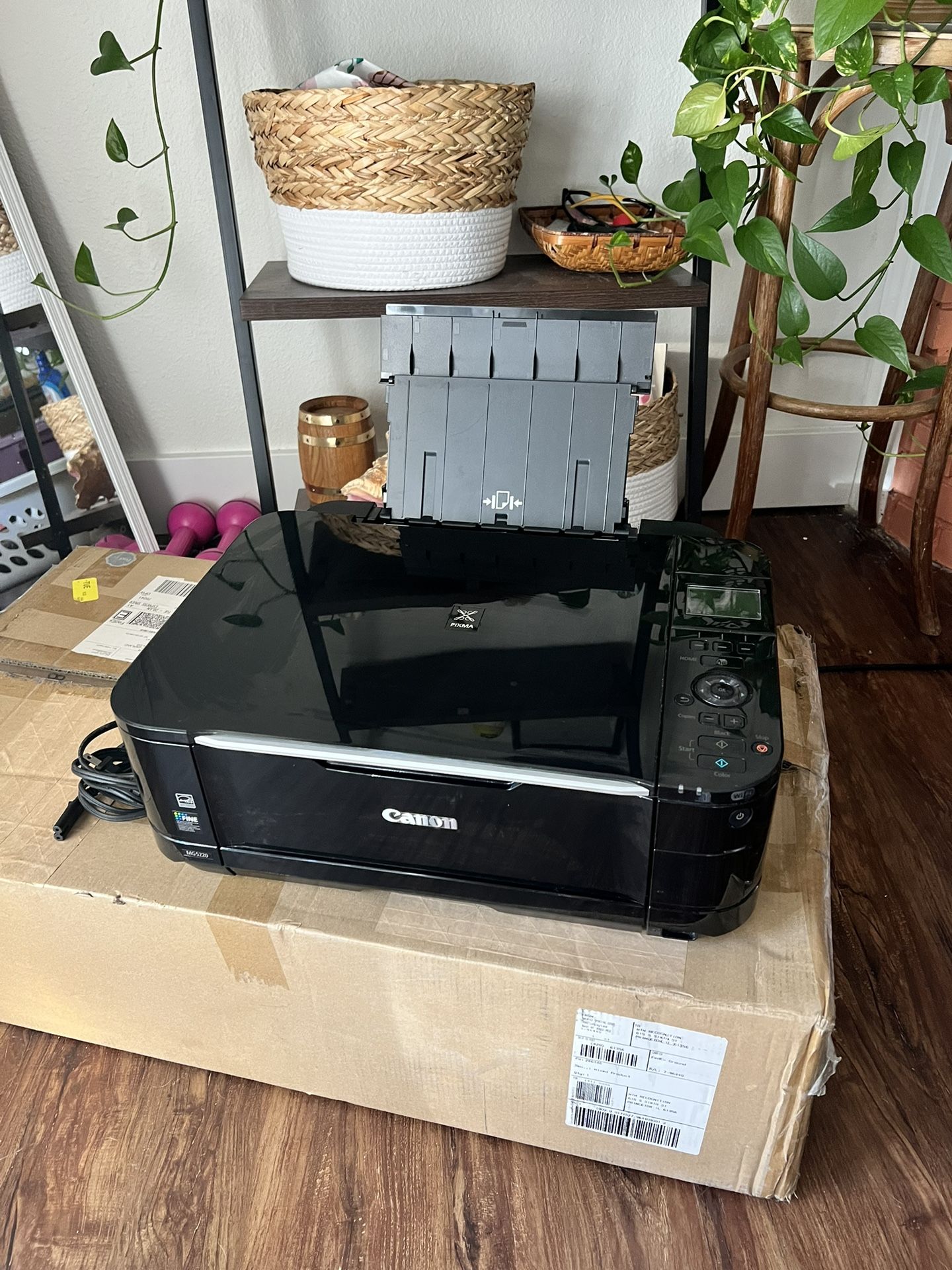 Canon PIXMA MG5220 Wireless Photo All-in-One Inkjet Printer - GOOD CONDITION