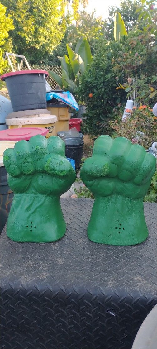 2003 Hulk Hands