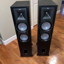Klipsch KF-28 dual 8” woofers Floorstanding speakers