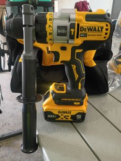 Dewalt hammerdrill dcd999 de 3 velocidades,con batería de 5ah