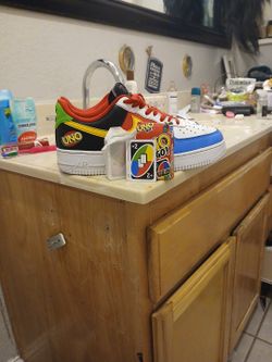 Air Force 1's Uno 50 Size 10's