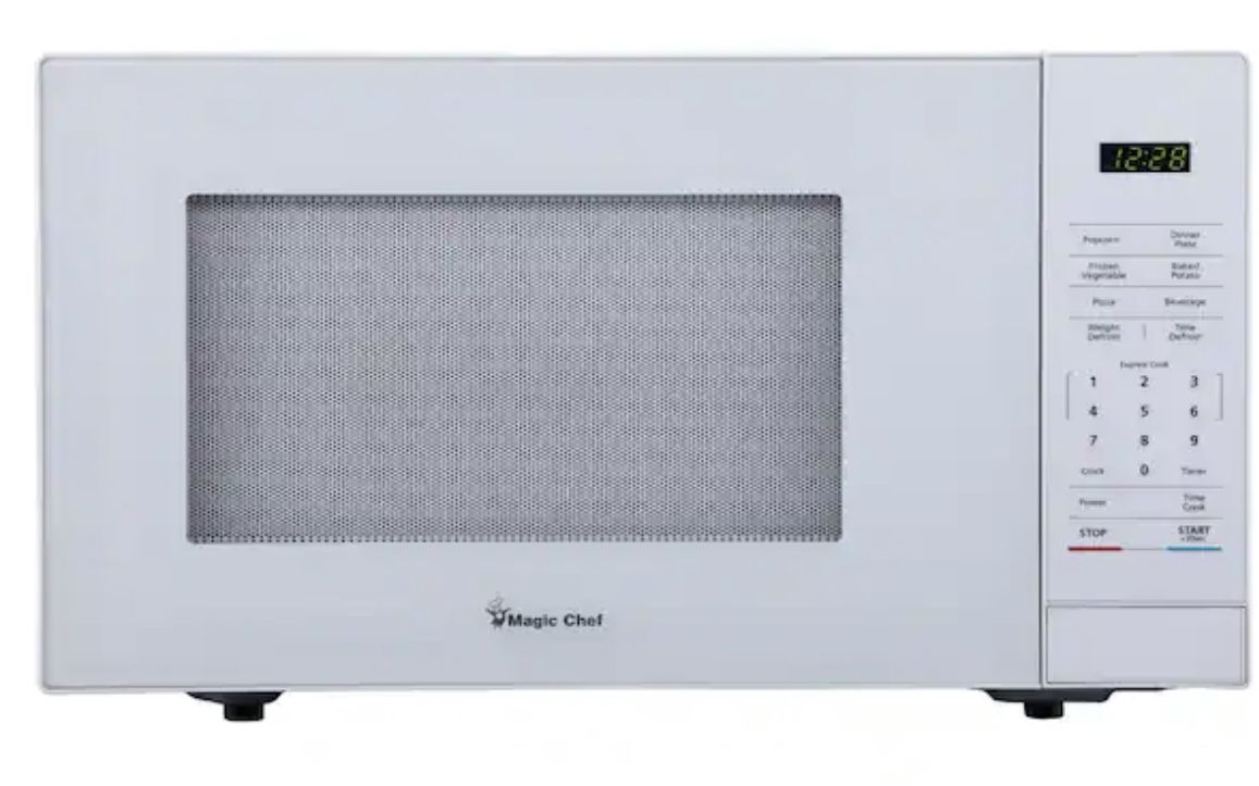  Magic Chef 1.1 cu. ft. Countertop Microwave in White