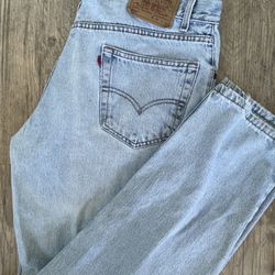 Vintage 90s Lev's 550 Light Wash Relaxed Fit Denim Jeans 