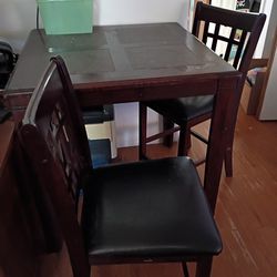 Dinning Table/ Kitchen Table