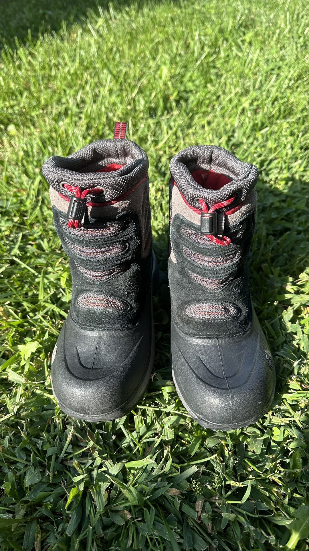 The North Face Boys Winter Boots AYX3 Snow Plough Pull On Insulated 200g Size 1