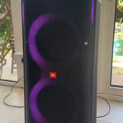 JBL 710 PARTY BOX 