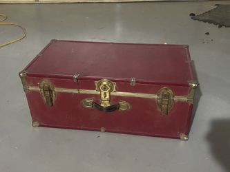 Vintage trunk