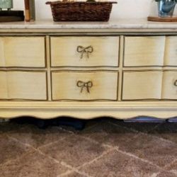 French Provisional Dresser
