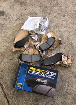2003 Ford Explorer front brake pads