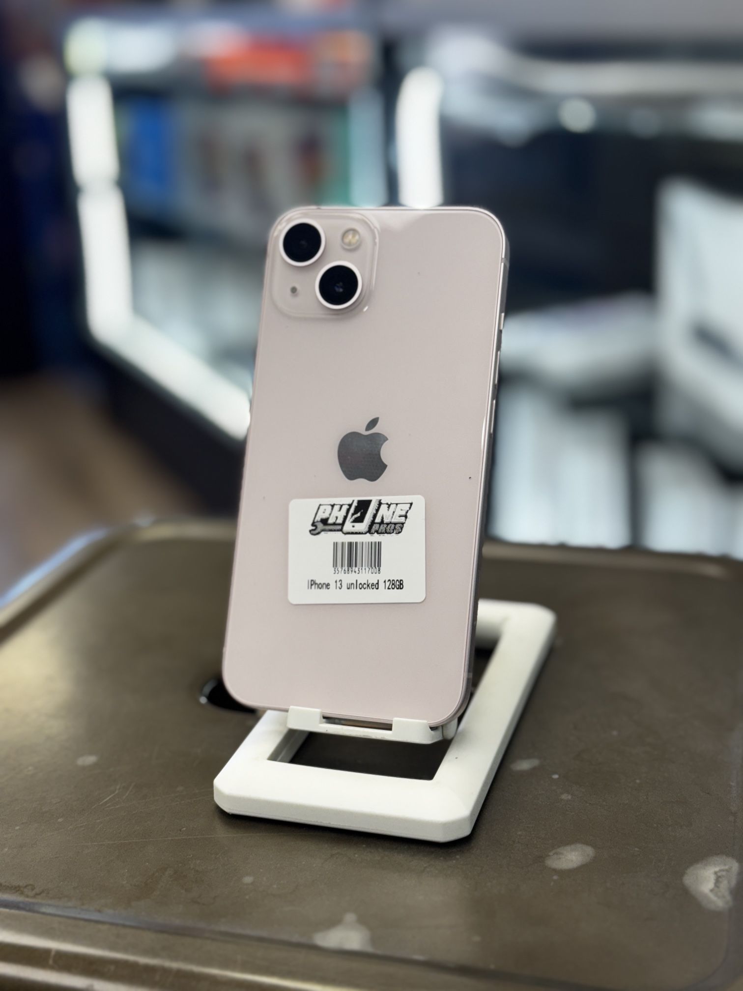 iPhone 13 (Factory Unlocked)