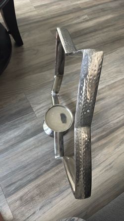 Candle holder