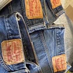 14 Pairs Of Levi’s 550 36” Waist And 30”long Button ups. 