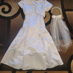 GIRLS SIZE 12 FLOWER GIRL/FIRST COMMUNION DRESS NEEDS CLEANING 