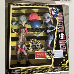 Monster High Vintage Doll Set