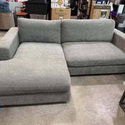 Henredon Essex Hill Cloud Sofa with Left Chaise