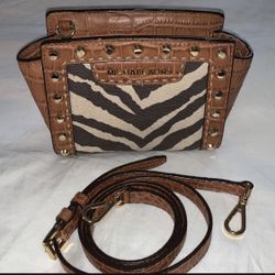 Michael Kors Xsmall Selma Crossbody