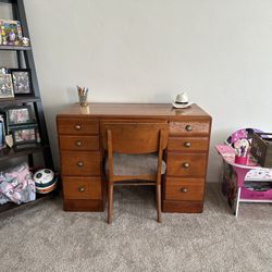 Mid Century Desk And Chair