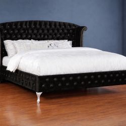 New King Bed Wht Matres For $699