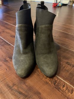 Nine West 6 1/2 Booties!