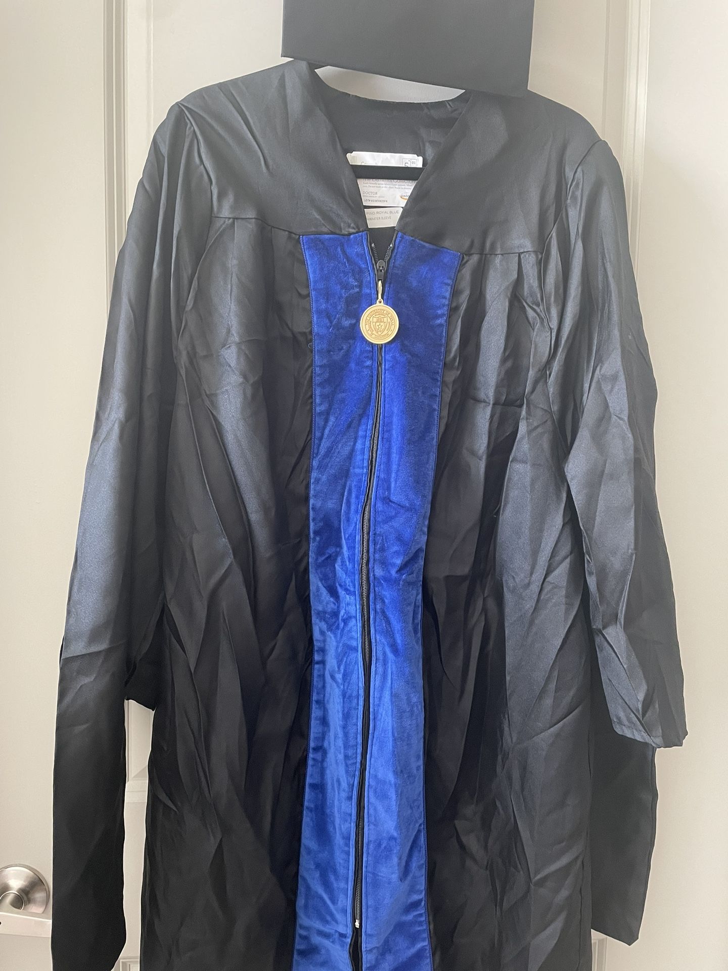 UTA Coba Graduation Gown