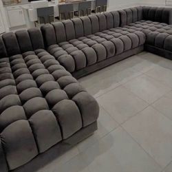 Tufted Sectional For The Family ——0 Down + No Interest Financing
