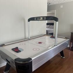 Hockey Table 