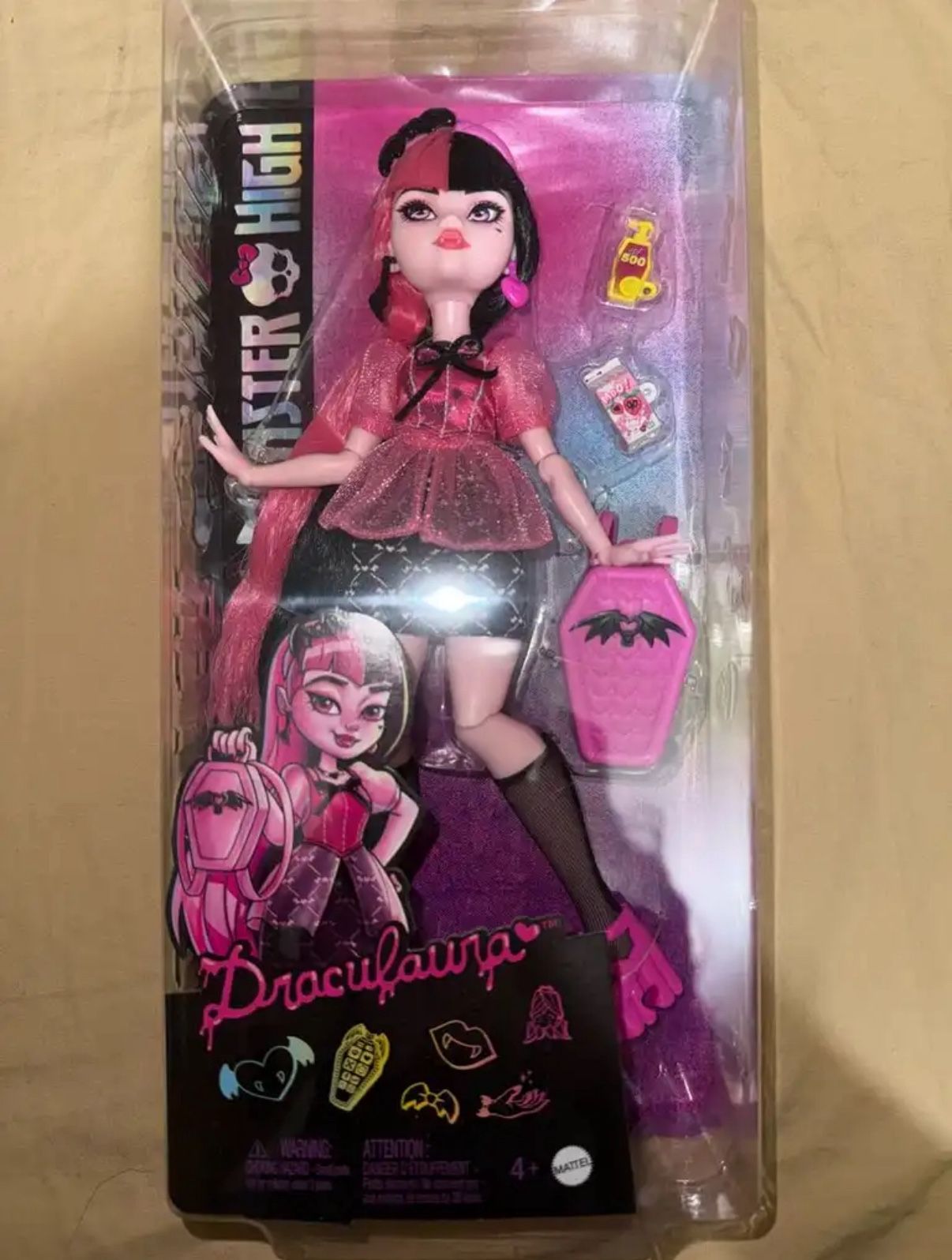 Draculara (Monster High Doll)